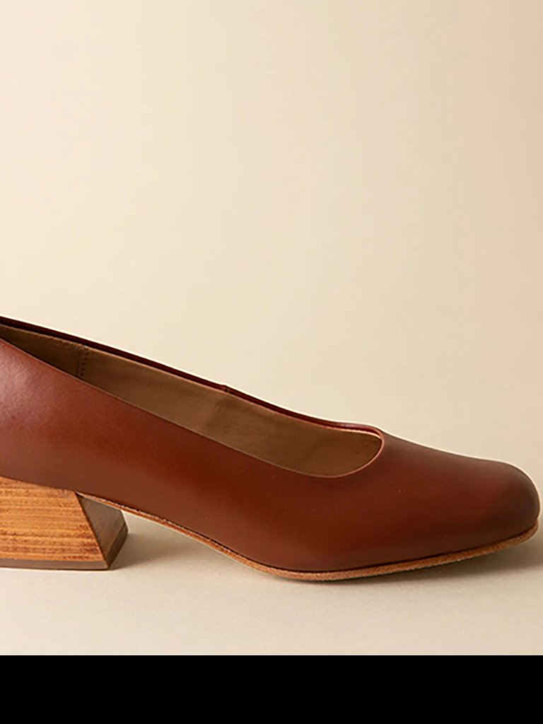 Huma Blanco "Luisa" Leather Pumps In Cognac/Cinnamon Us 7.5 / Eu 37